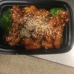 Best White Meat Sesame Chicken in Wantagh, NY
